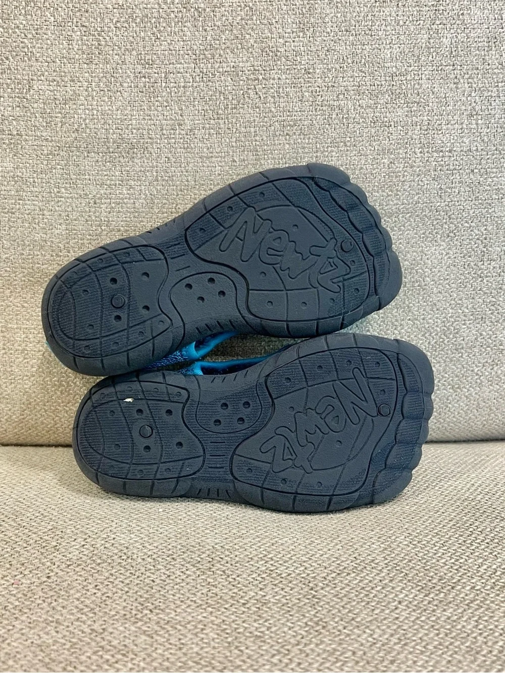 Newtz Shark Water Shoes Toddler Size 7/8 – Excellent Used Condition